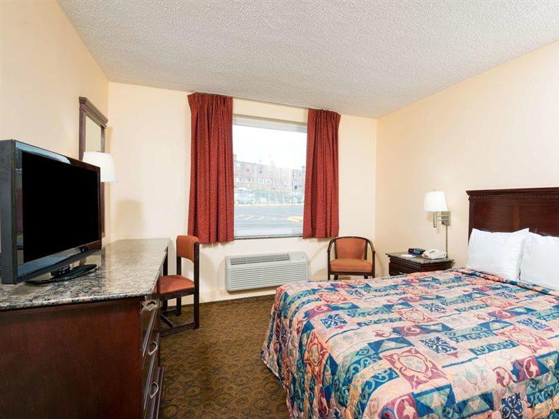 Rodeway Inn Filadelfia Exterior foto