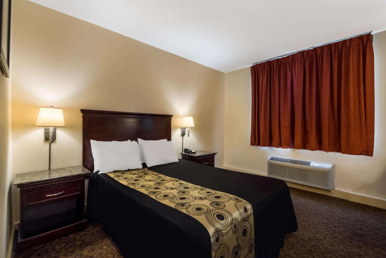 Rodeway Inn Filadelfia Exterior foto