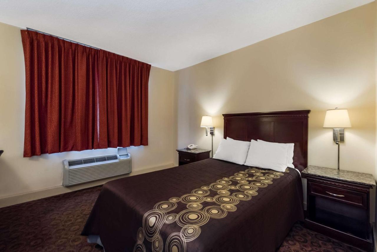 Rodeway Inn Filadelfia Exterior foto